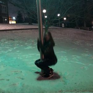 Meet your Posher, Maya